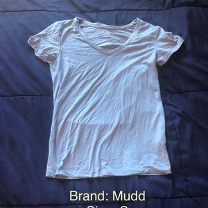 Short sleeve gray V neck